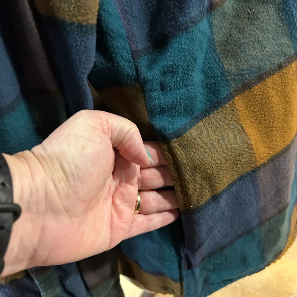 Outdoor Research Standpoint Flannel Shirt Womens XL Plaid Pocket Gorpcore - Picture 4 of 6